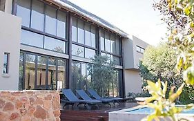 Kuwisa Lodge